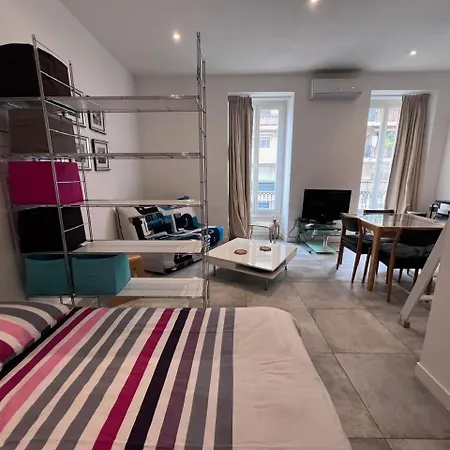 Heart Of Harboor Cosy And Apartment